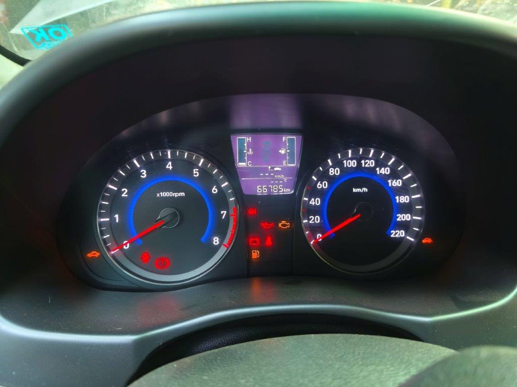  Hyundai ACCENT RB 2012    EN DESARME